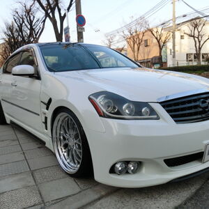車