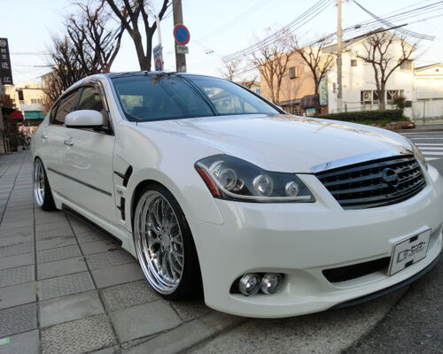 車