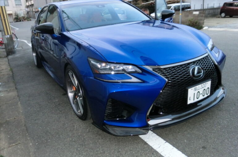 車